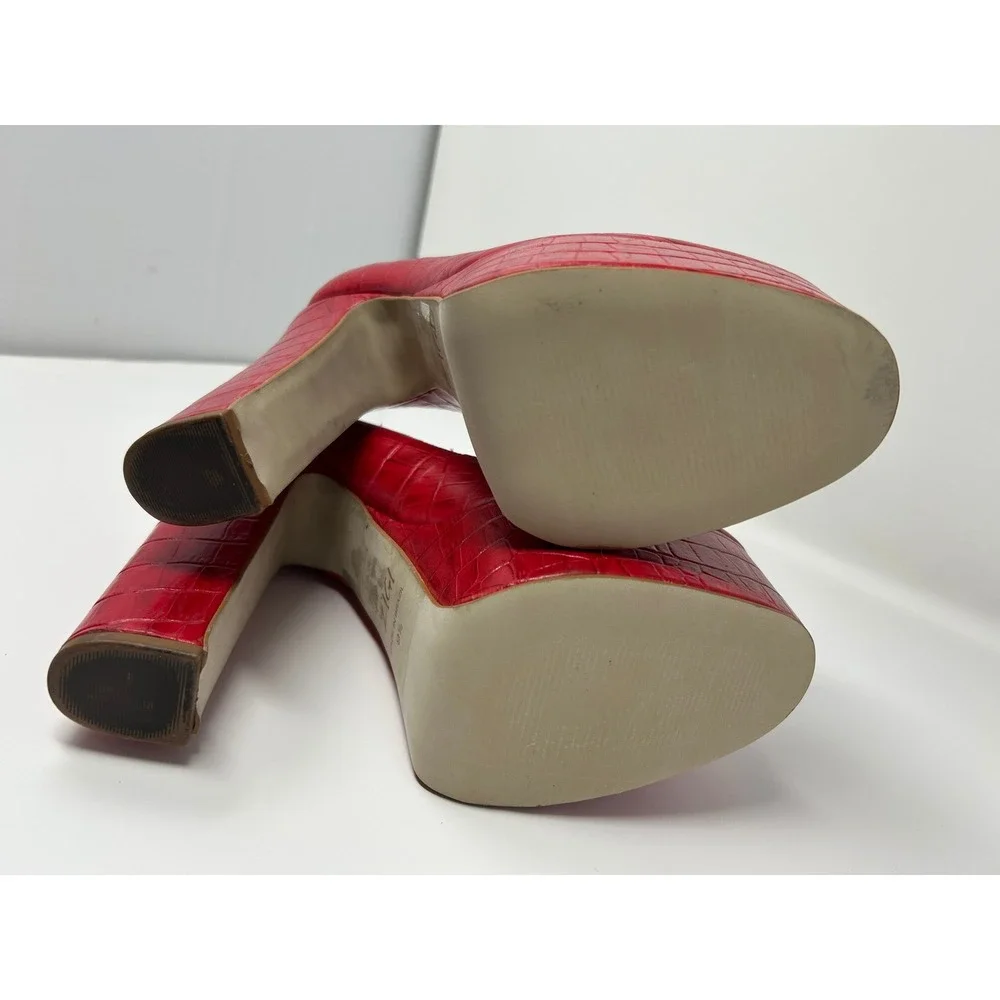 ZIGI Giorgia Red Crocodile Embossed Leather Platform Block Heel Pumps Size 9.5